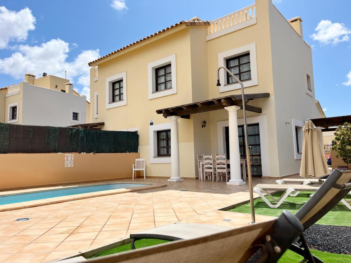 Ftv Holidays Homes Corralejo Exterior foto